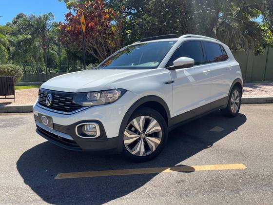VOLKSWAGEN T-CROSS 1.4 250 TSI TOTAL FLEX HIGHLINE AUTOMÁTICO